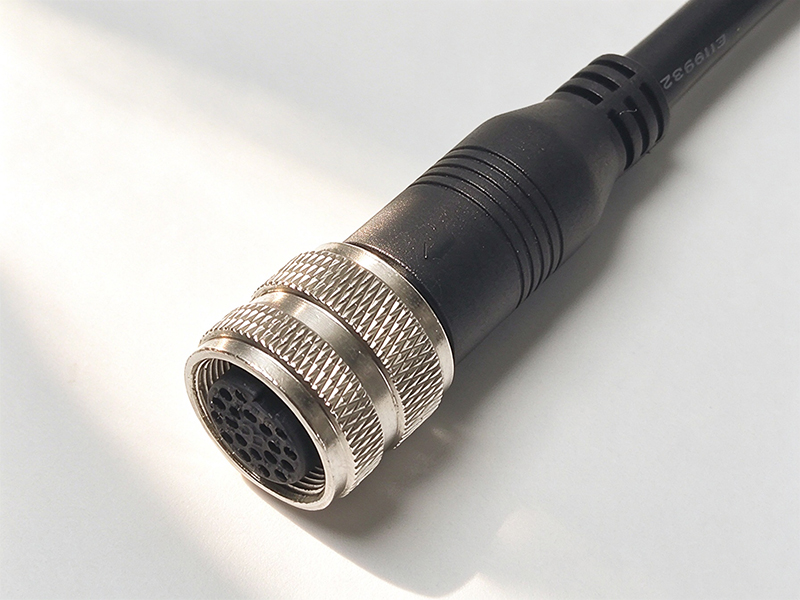 CUSTOMIZED PRE-CABLE M16 OVERMOLDING IEC STANDARD WATERPROOF IP67 STRAIGHT